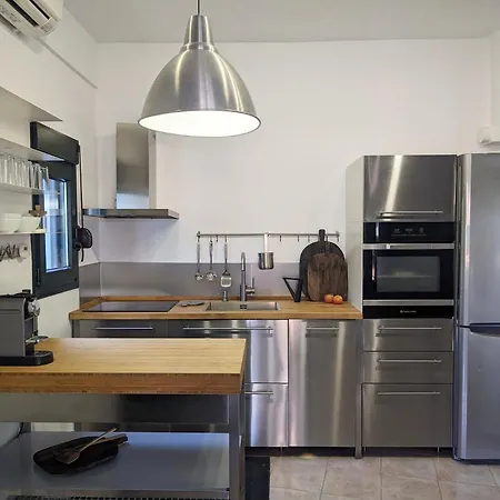 Blue House 30m From The With Sea View Nikiti (Sithonia)