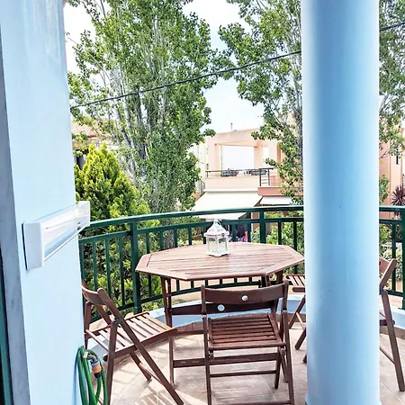 Blue House 30m From The With Sea View Holiday home *
