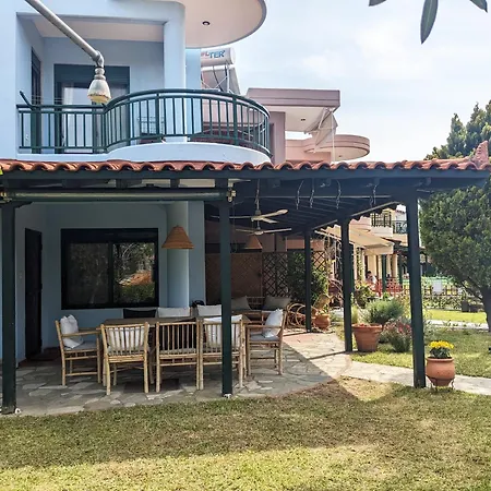 Blue House 30m From The With Sea View * Nikiti (Sithonia)