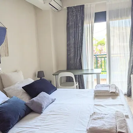Blue House 30m From The With Sea View Holiday home Nikiti (Sithonia)