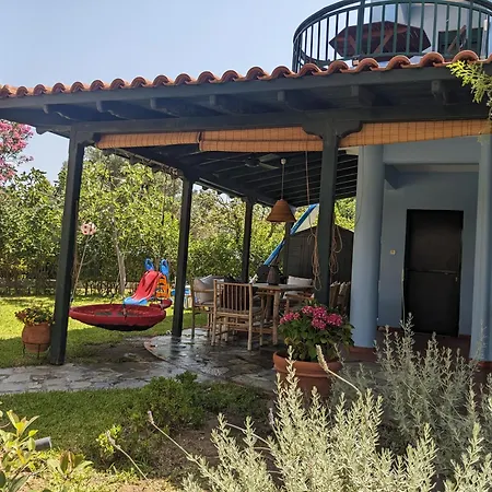Blue House 30m From The With Sea View Holiday home *