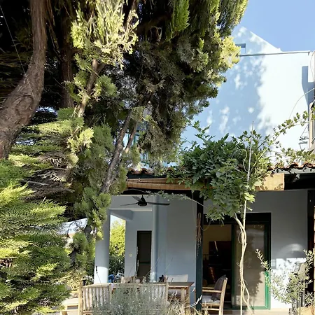 Blue House 30m From The With Sea View 度假居 尼基季