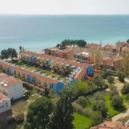 Blue House 30m From The With Sea View