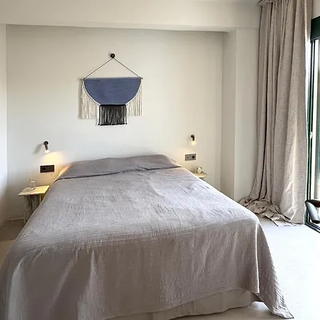 Ferienhaus Blue House 30m From The With Sea View Nikiti (Sithonia)