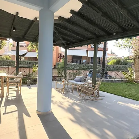 Ferienhaus Blue House 30m From The With Sea View